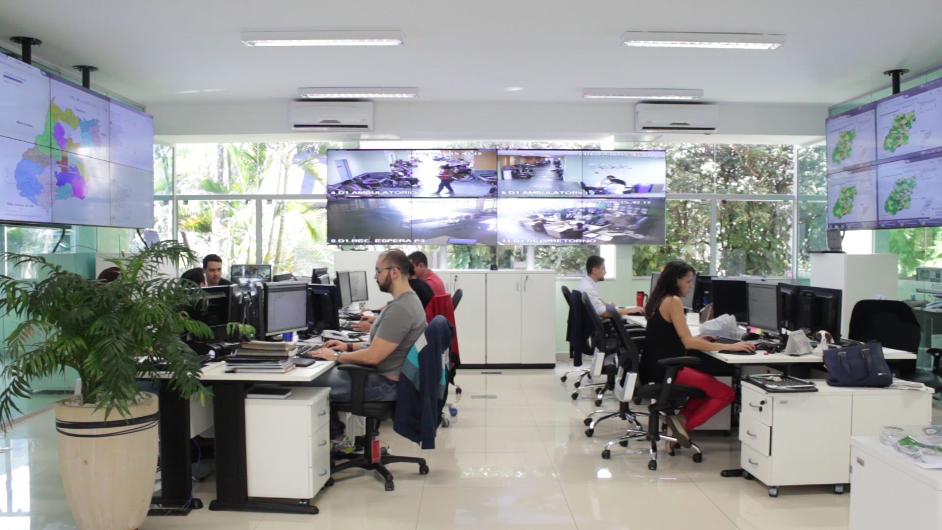 Prefeitos e secretários municipais de saúde vão conhecer o Conecta SUS