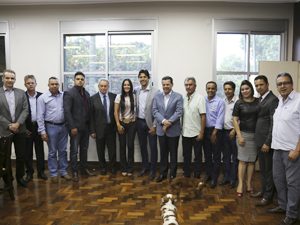 ?Prefeitos pedem apoio ao Governo Estadual para o setor de saúde