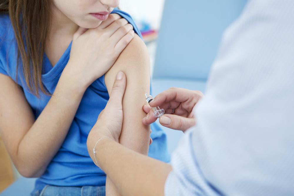 Começa nas escolas a campanha de vacinação contra HPV e meningite C