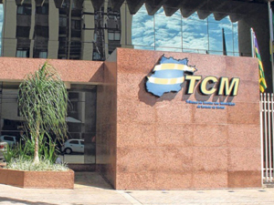 TCM-GO em regime de plantão no mês de julho