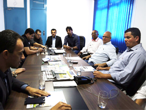Prefeito e vereadores de São Simão visitam a AGM