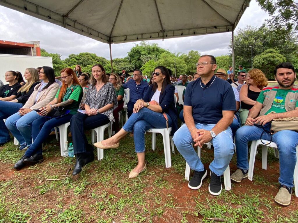 Virada Ambiental inicia plantio de mais de 110 mil mudas em Goiânia com adesão de 220 municípios e novas parcerias.